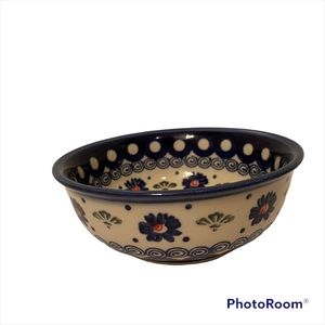 POLISH POTTERY BOWL BLUE WHITE GREEN FLORAL HANDMADE HOME CEREAL FRUIT DINING